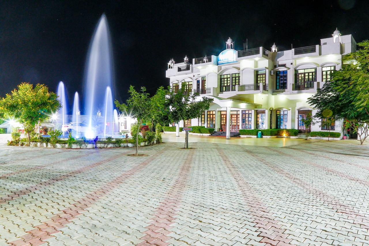 Gulmohar Sariska Resort Bairāt Extérieur photo